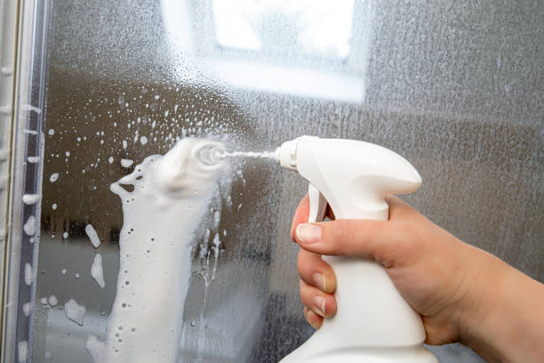 best way to clean lass shower doors