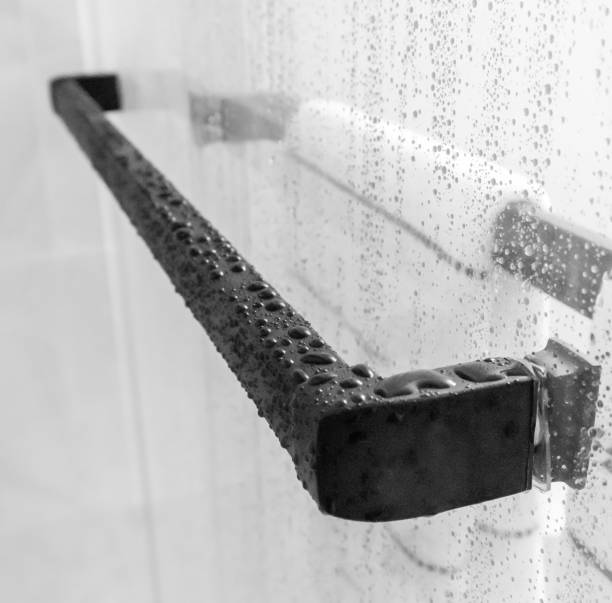 cleaning shower doors