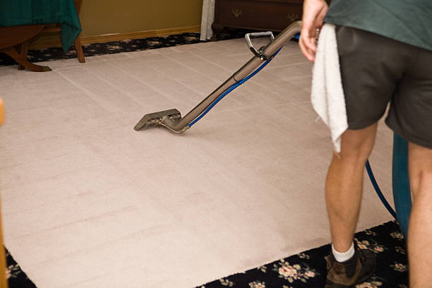 steam cleaning carpet