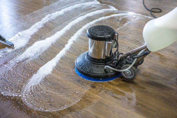 vinyl plank flooring cleaning