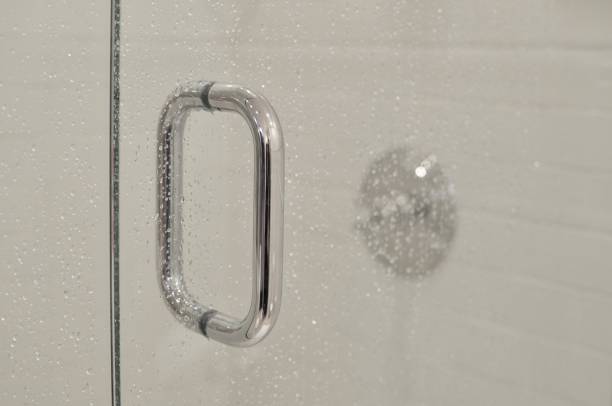 clean glass shower doors
