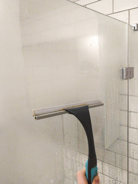 cleaning shower doors