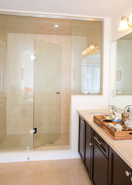 clean glass shower doors