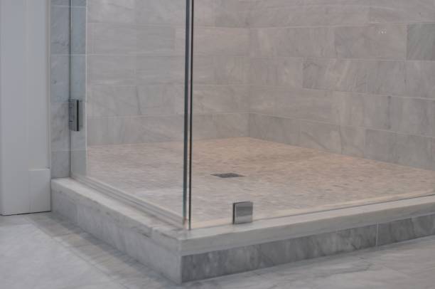 clean glass shower doors